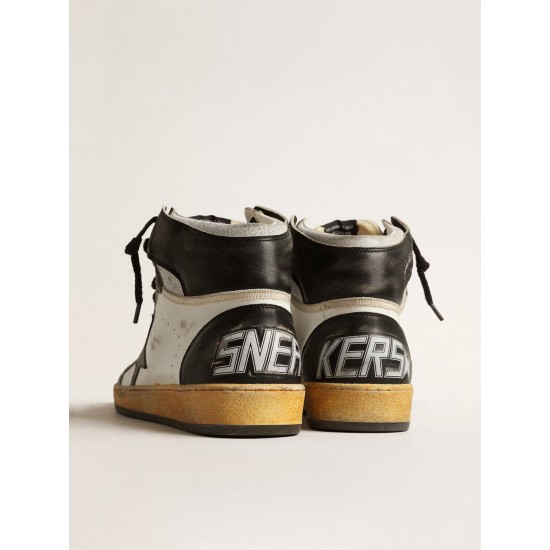 Sky-Star in white nappa leather with black leather star