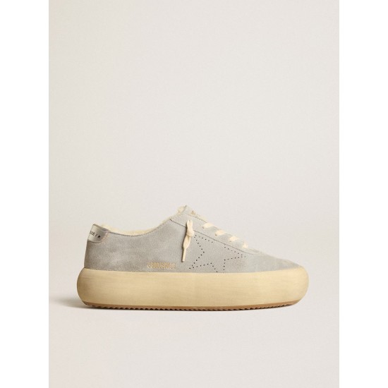 Men’s Space-Star shoes in ice-gray suede with shearling lining