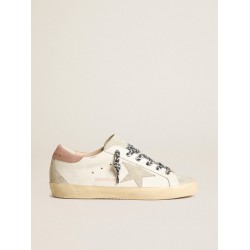 Super-Star with ice-gray star and pink lizard-print heel tab