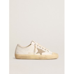 White bio-based V-Star with dove-gray leather star
