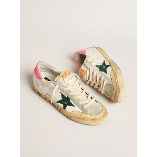 Super-Star Penstar with green star and fluorescent lobster heel tab